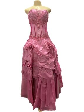NWT Strapless Pink Ruffled Ball Gown Dress